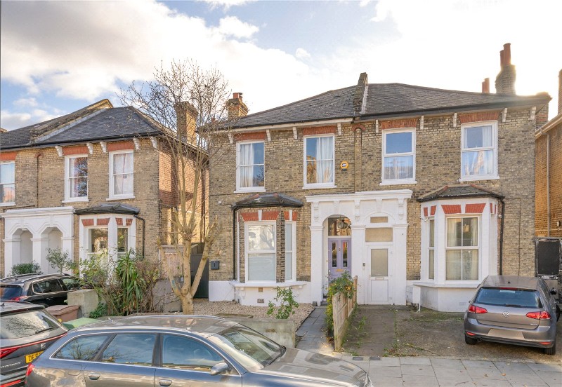 Ashbourne Grove, East Dulwich, London, SE22