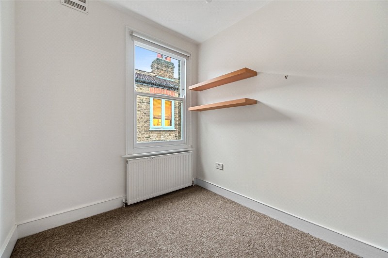 Larden Road, London, W3