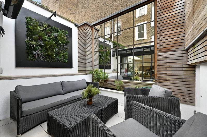 Lonsdale Road, London, W11