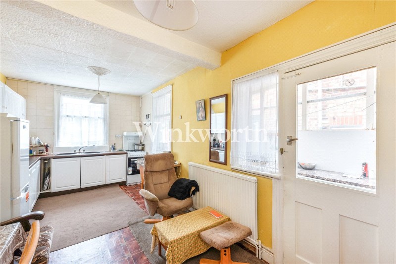 Chesterfield Gardens, London, N4