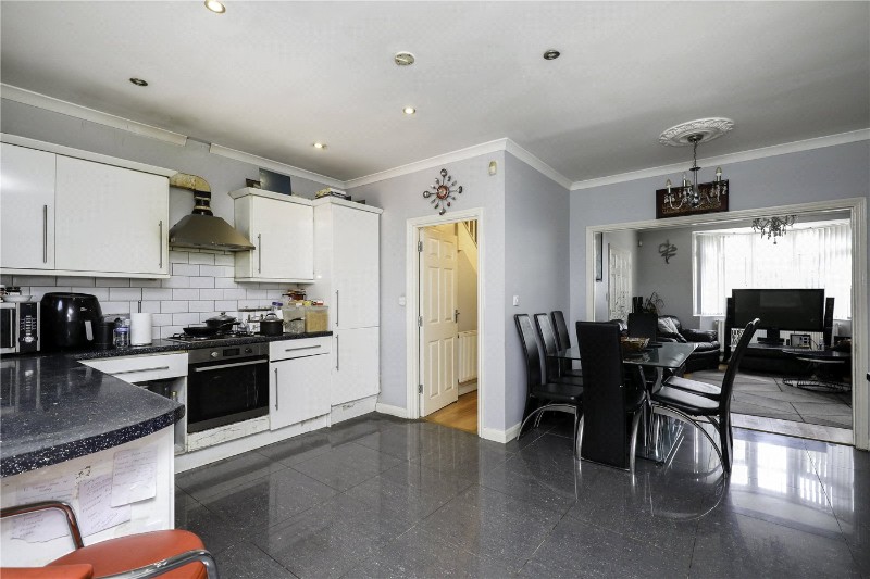 St. Dunstans Avenue, London, W3