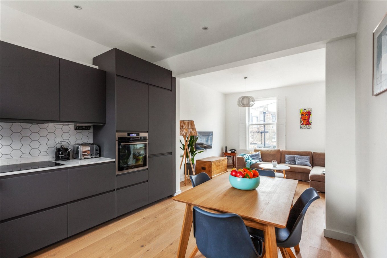 3 bedroom property for sale in Ambler Road, London, N4 (Ref HIH210456