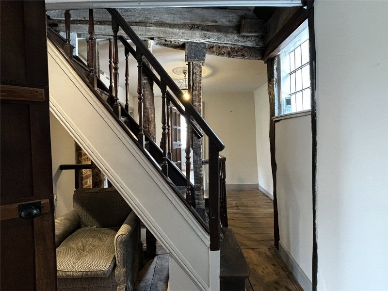 St. Johns Court, Devizes, SN10