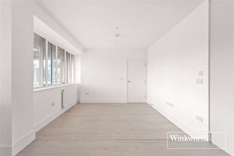 Arcadia Avenue, London, N3