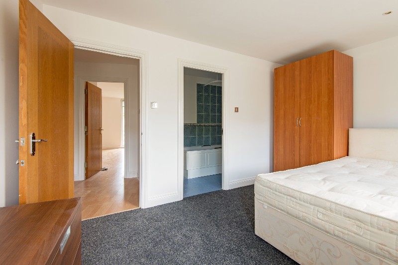 Palgrave Gardens, London, NW1