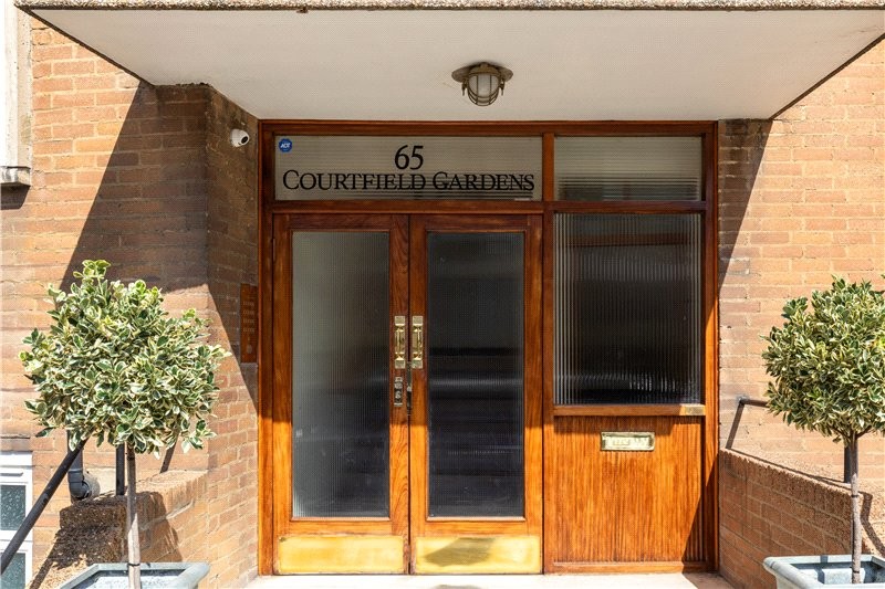 Courtfield Gardens, London, SW5