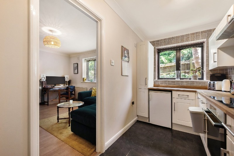 Farquhar Road, London, SE19