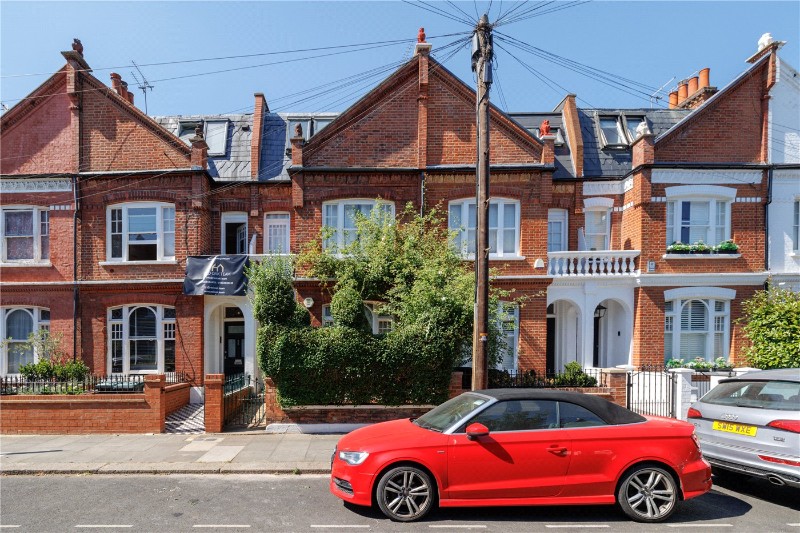 Bovingdon Road, London, SW6