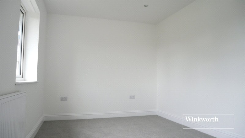 Connaught Road, Barnet, EN5