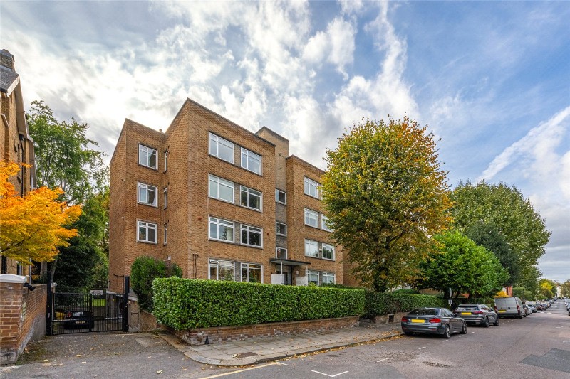 Lambolle Road, London, NW3