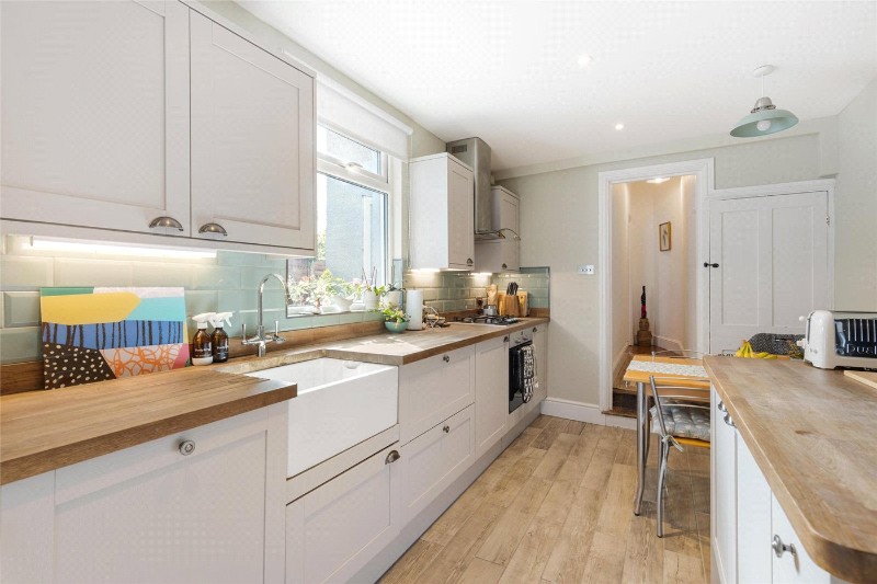 Holmesdale Road, London, SE25