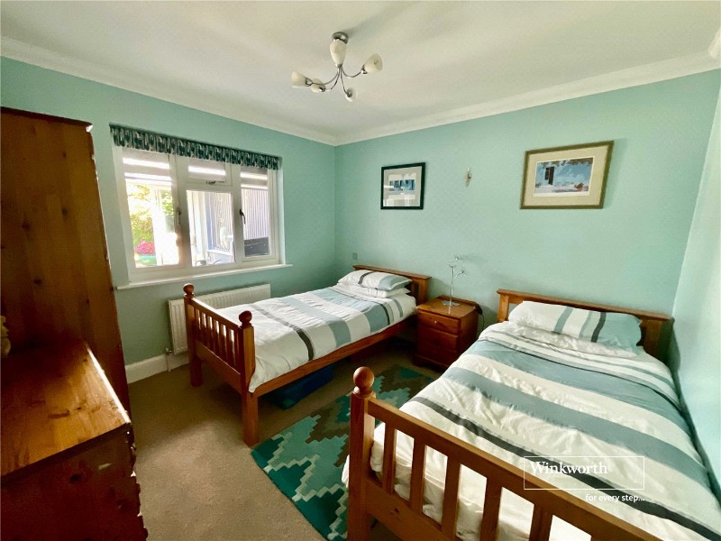 Hurstbourne Avenue, Highcliffe, Christchurch, BH23
