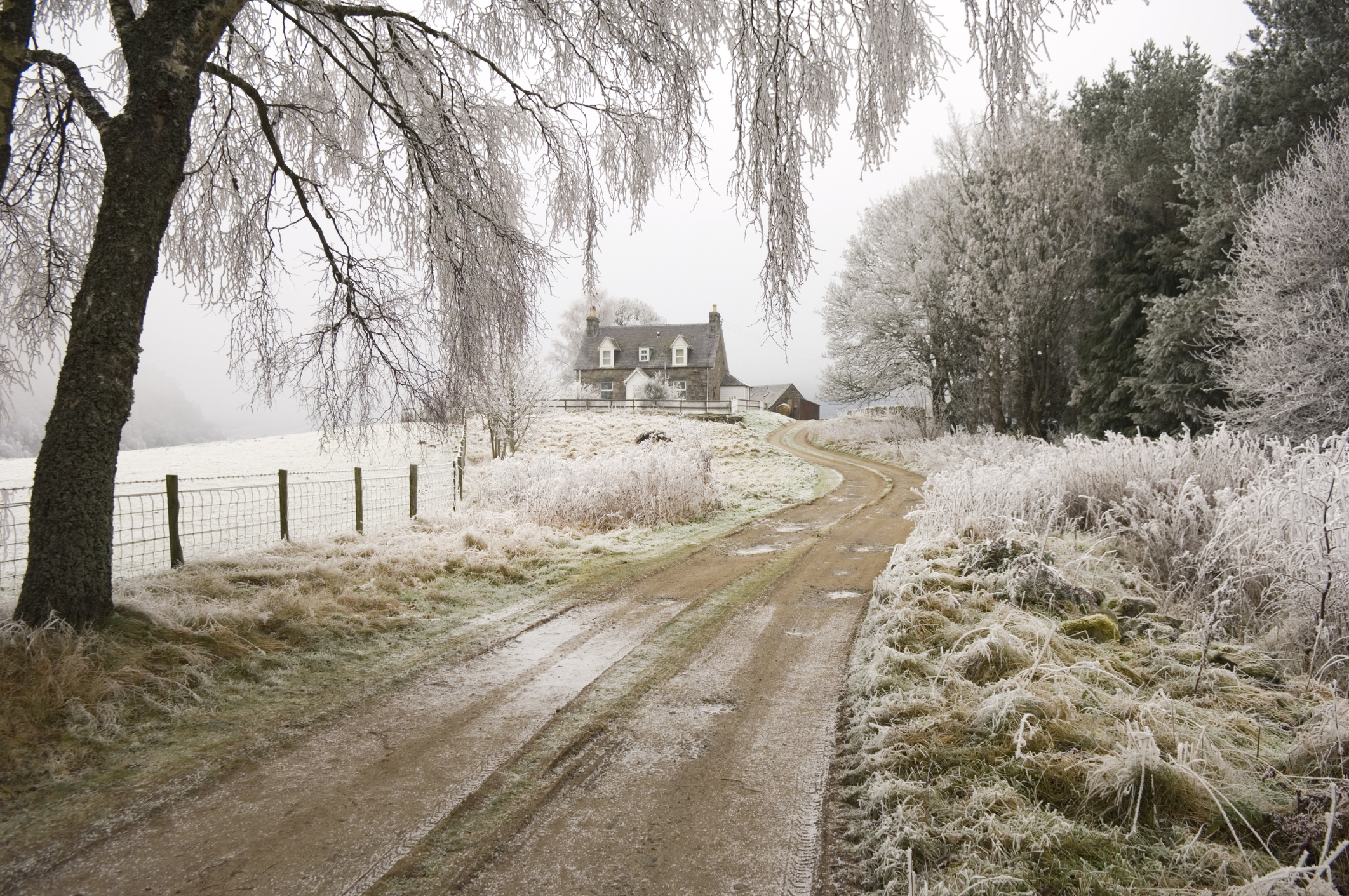 Country-house-winter