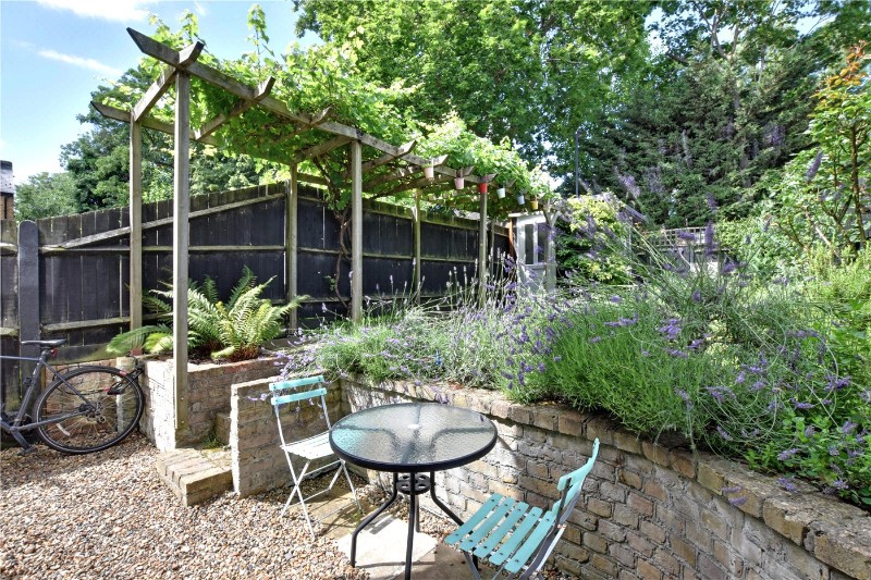 Overcliff Road, Ladywell, London, SE13