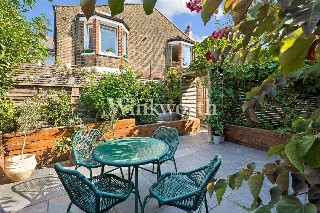 Westbury Avenue, London, N22