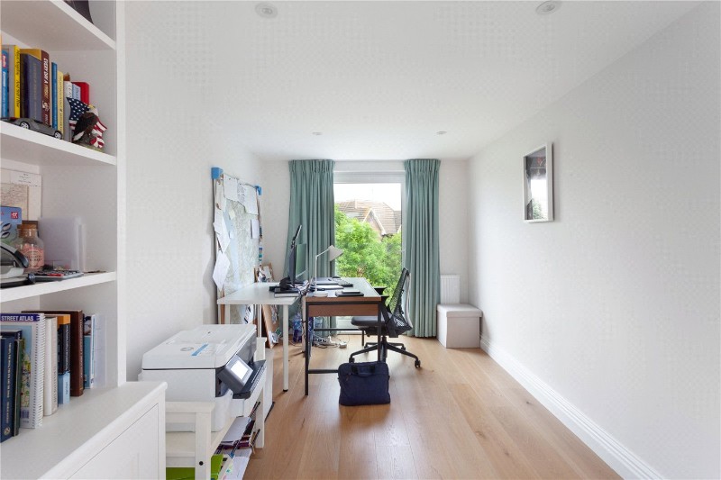 Gunnersbury Gardens, London, UK, W3