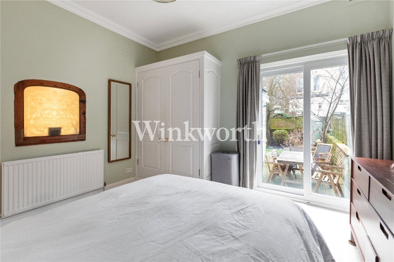 Finsbury Park Road, London, N4