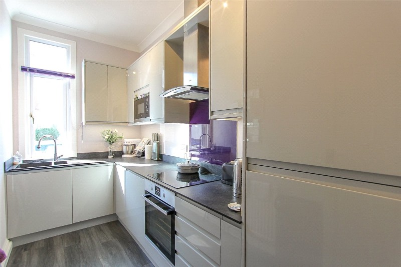 Woodfield Road, Leigh-on-Sea, Essex, SS9