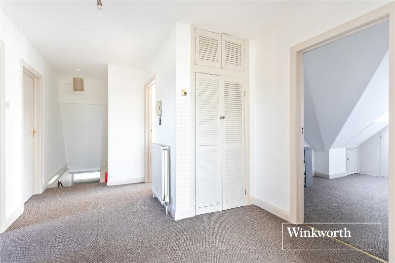 Hutton Grove, North Finchley, London, N12