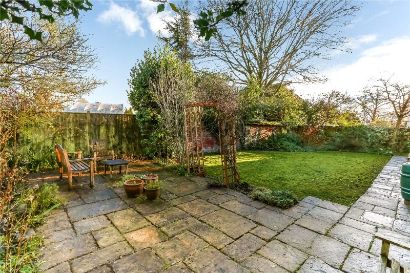 Silwood Close, Winchester, Hampshire, SO22