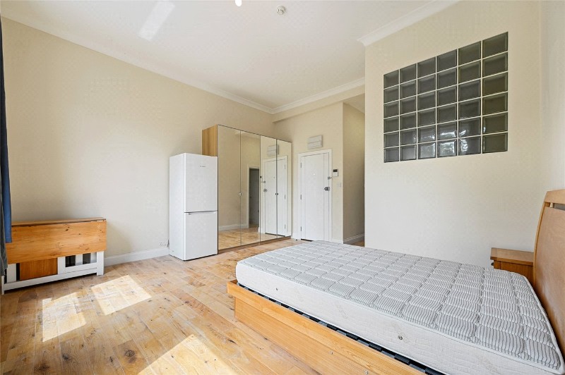 Goldhawk Road, London, W12