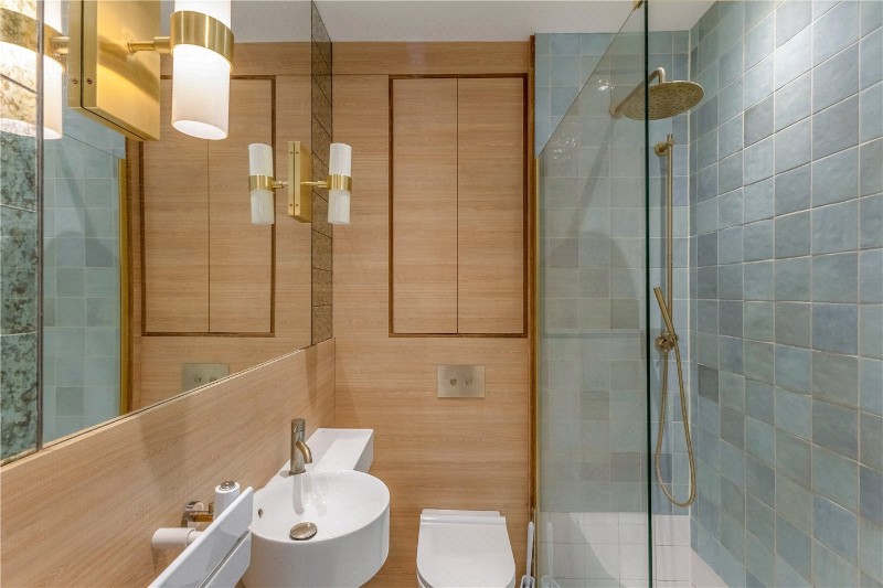 Queenstown Road, London, SW8