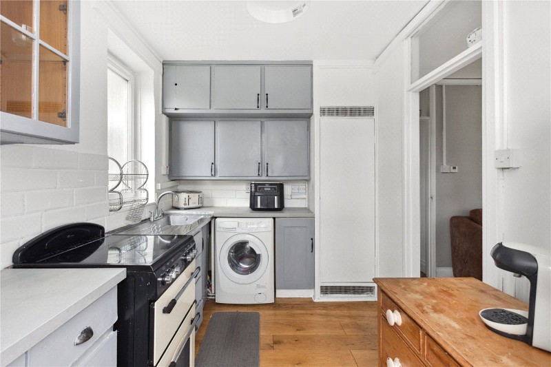 Kenninghall Road, London, E5