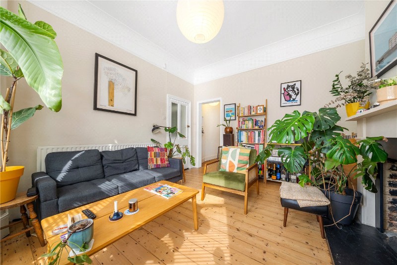 Tarbert Road, East Dulwich, London, SE22