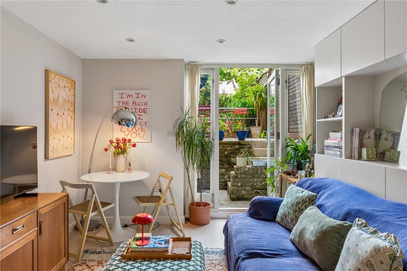 Forburg Road, London, N16