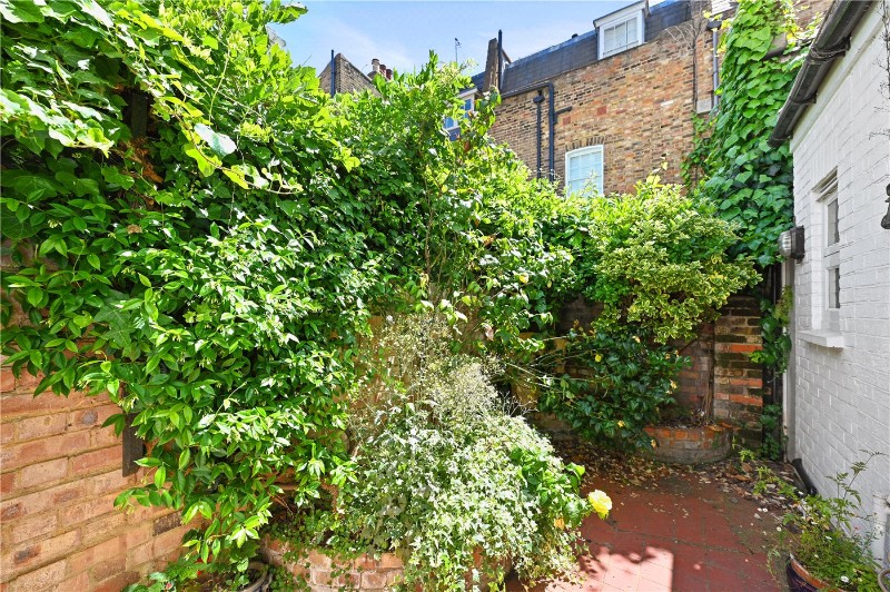 Peel Street, London, W8