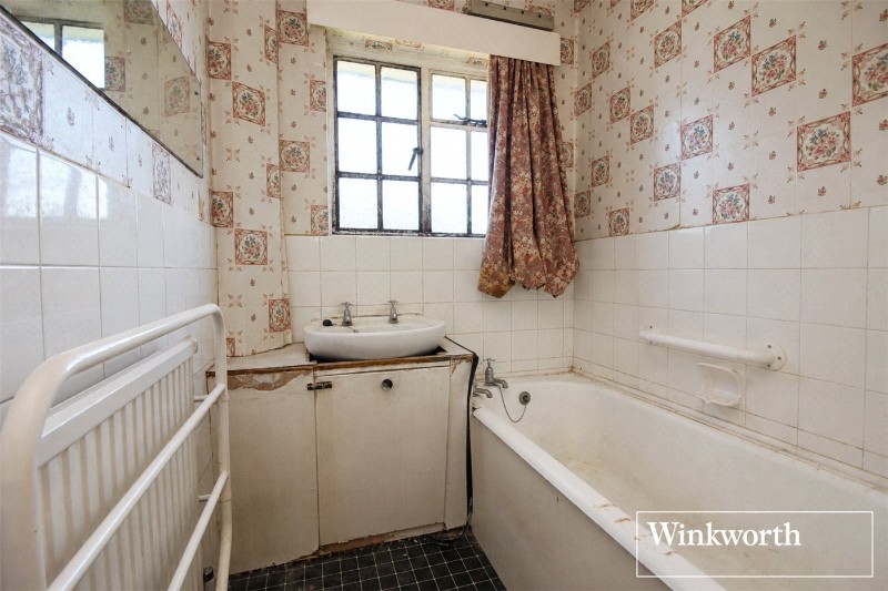 The Bartons, Elstree Hill North, Elstree, Borehamwood, WD6