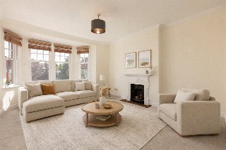 Holmbush Road, London, SW15