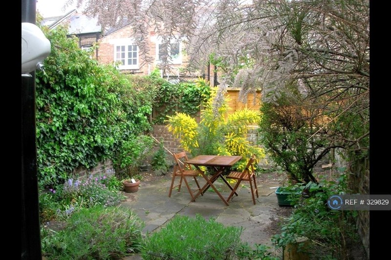 Peach Road, London, W10