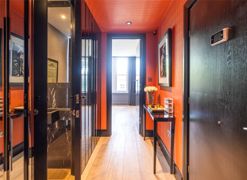 Elgin Avenue, London, W9