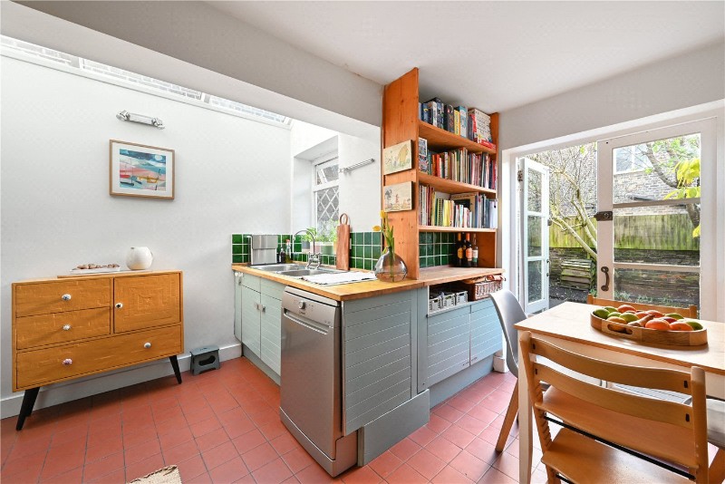 Kilravock Street, Queens Park, W10