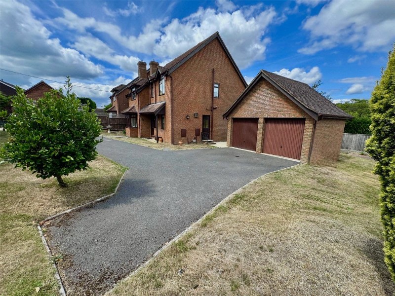 Kivernell Place, Milford on Sea, Lymington, Hampshire, SO41