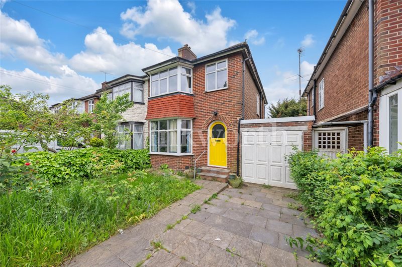 Pentland Close, London, NW11