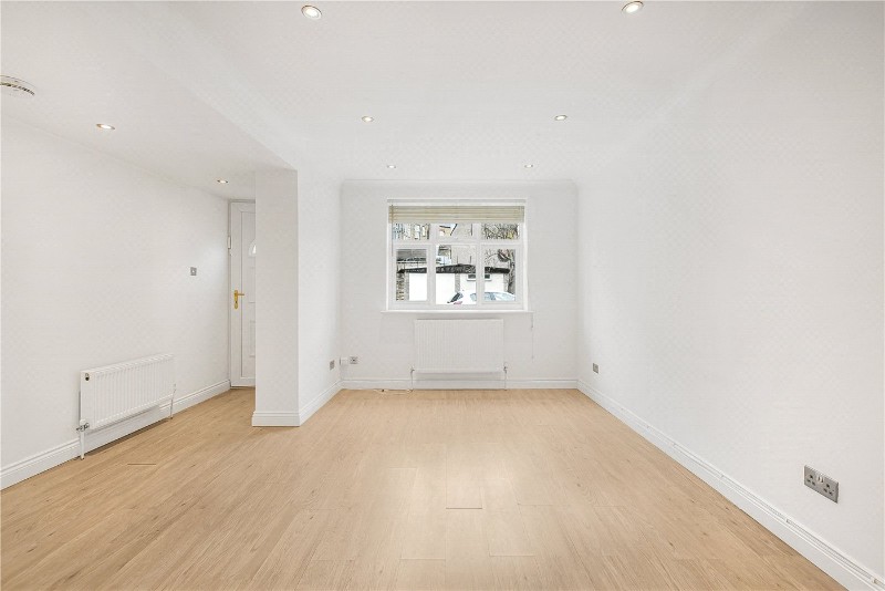Faversham Road, Beckenham, BR3
