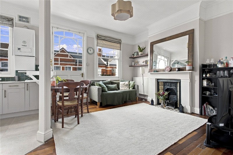 Dafforne Road, London, SW17
