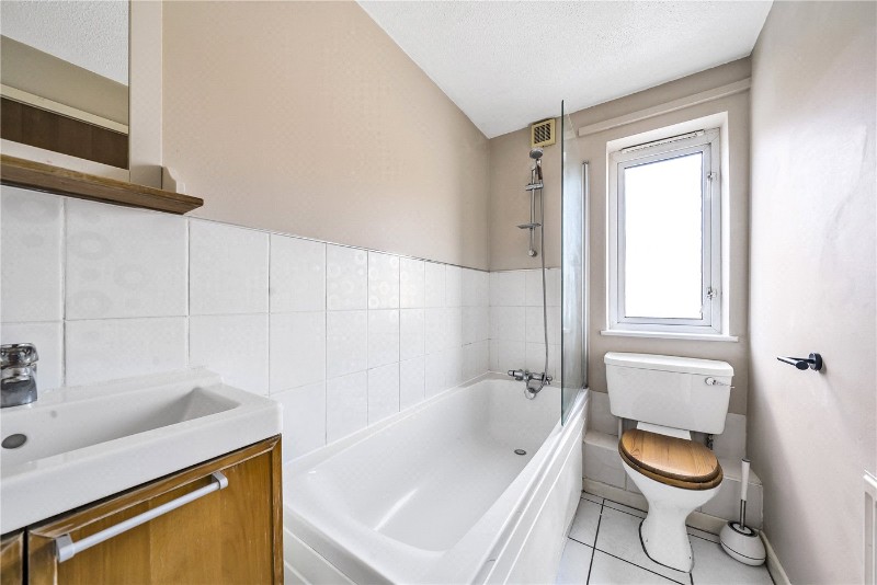 Bow Road, London, E3