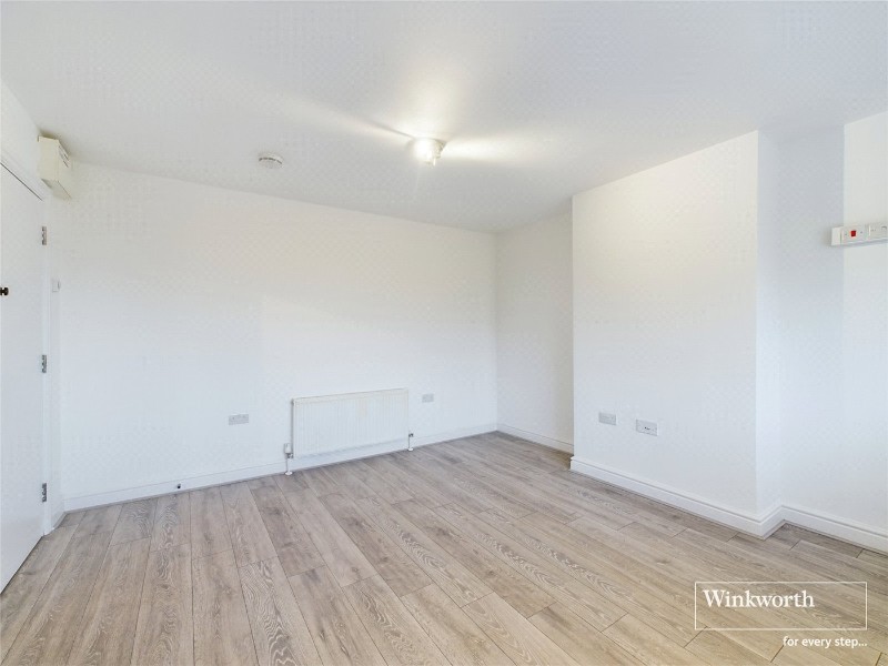 83 Station Road, First Floor Flat, Hendon, London, NW4