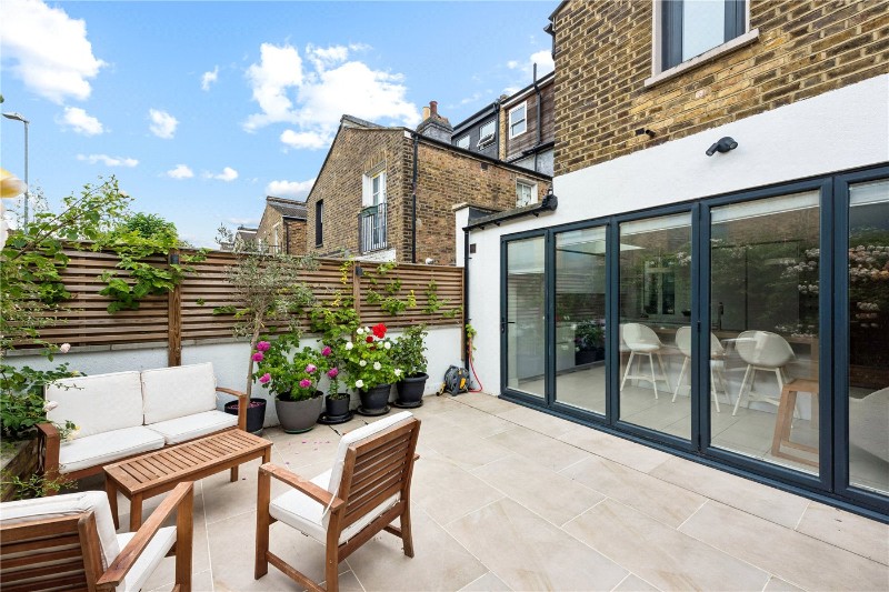 Powerscroft Road, London, E5