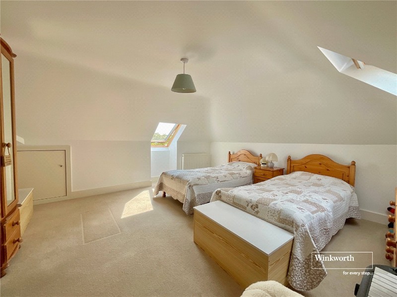 Smugglers Lane North, Highcliffe, Christchurch, BH23