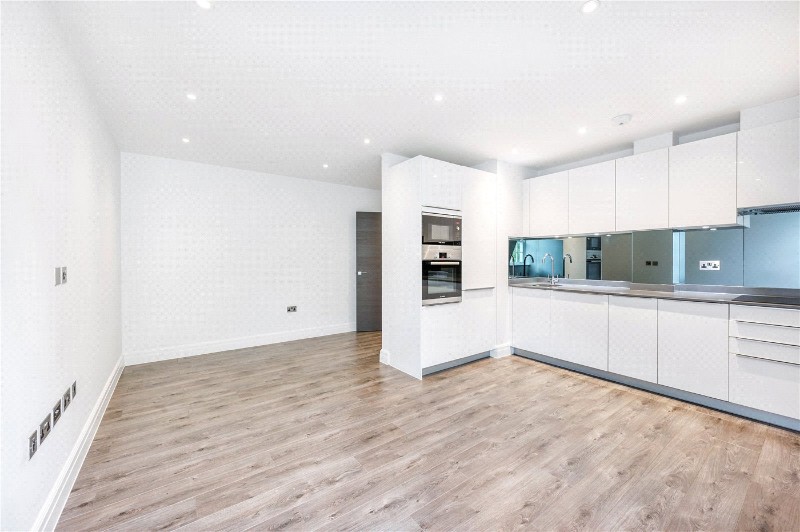 Kew Bridge Road, Brentford, TW8