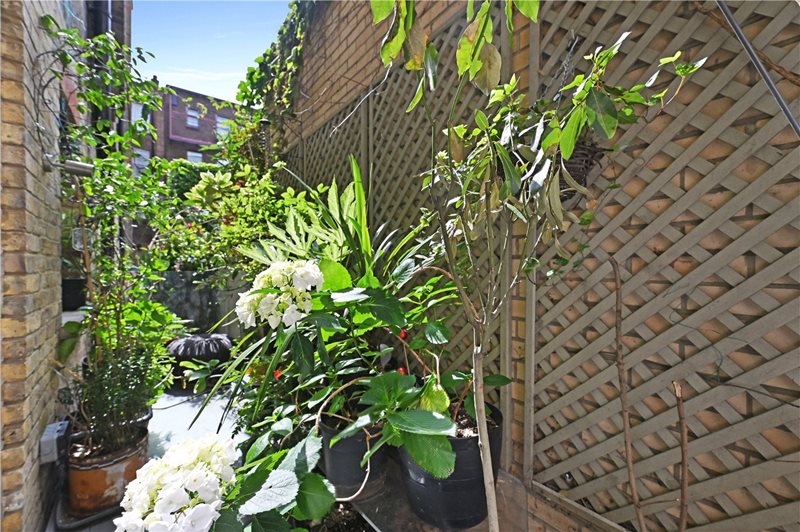 Macklin Street, London, WC2B