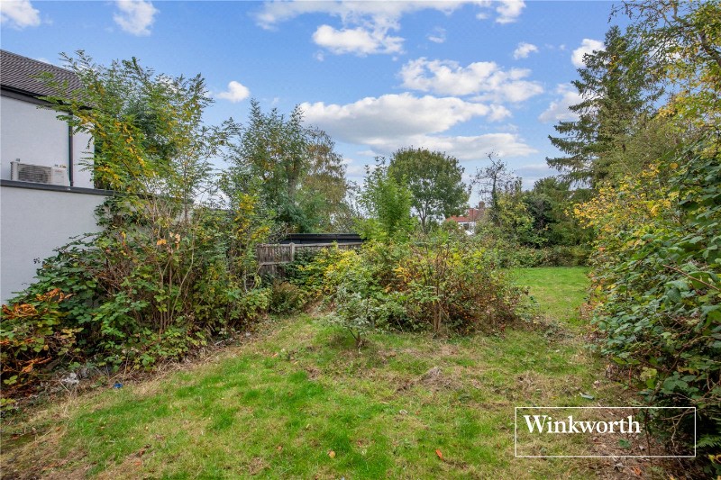 Moss Hall Grove, North Finchley, London, N12