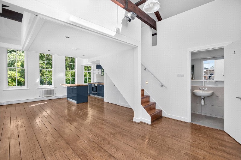Kingsway Place, London, EC1R
