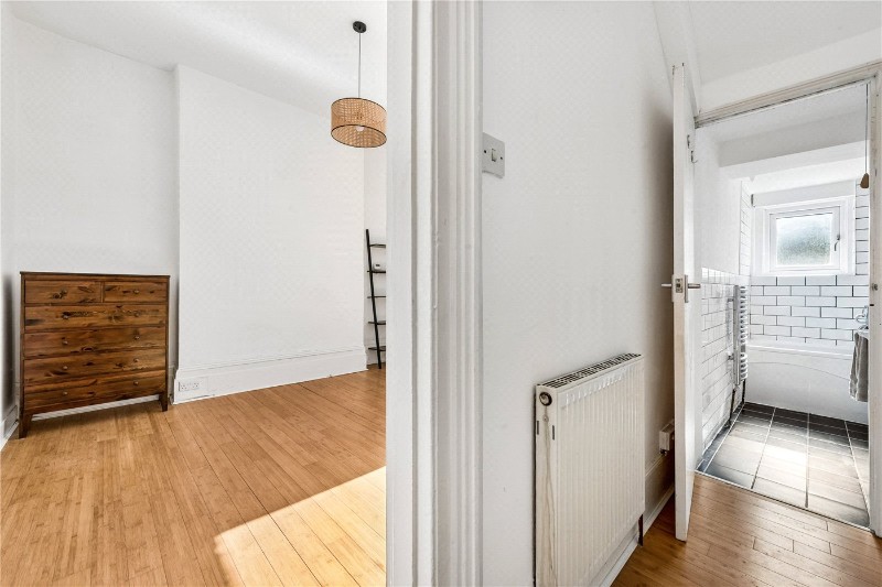 Manse Road, London, N16