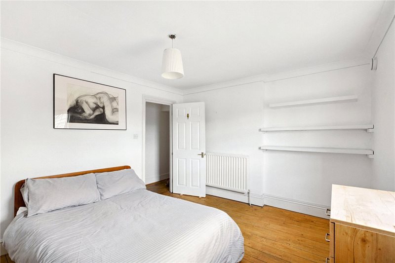 Sanford Terrace, London, N16