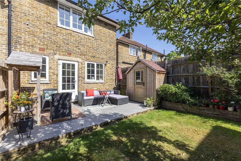 Sunnymead Road, London, SW15